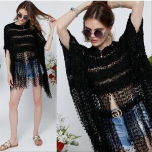 Oversized Fringe Top - BLACK